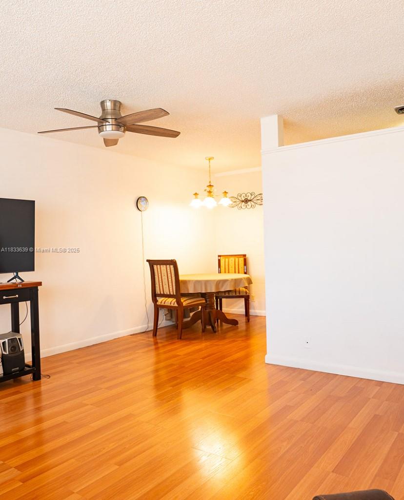 820 Sw 11th Ave 15b Property Photo 13