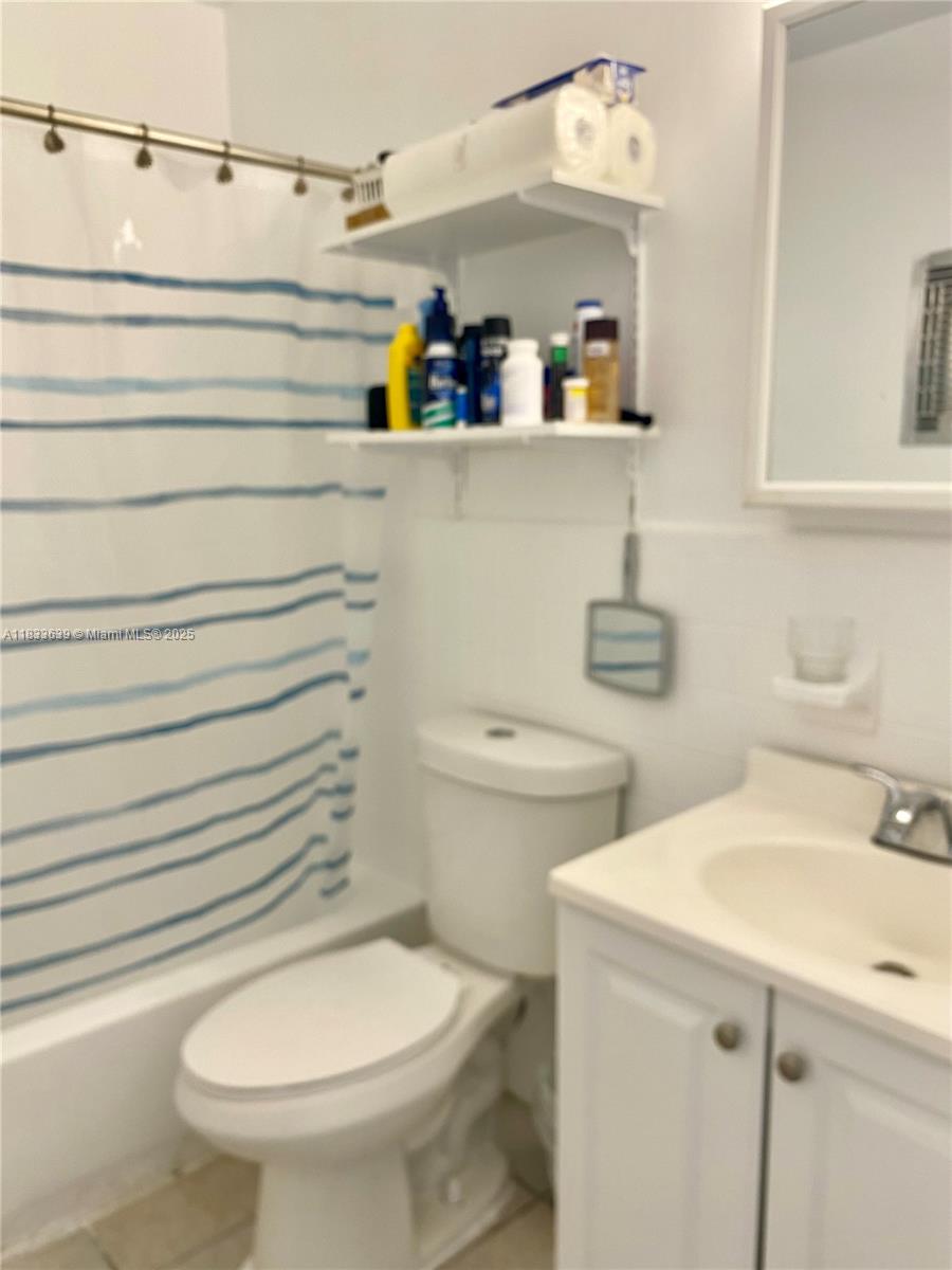 820 Sw 11th Ave 15b Property Photo 14