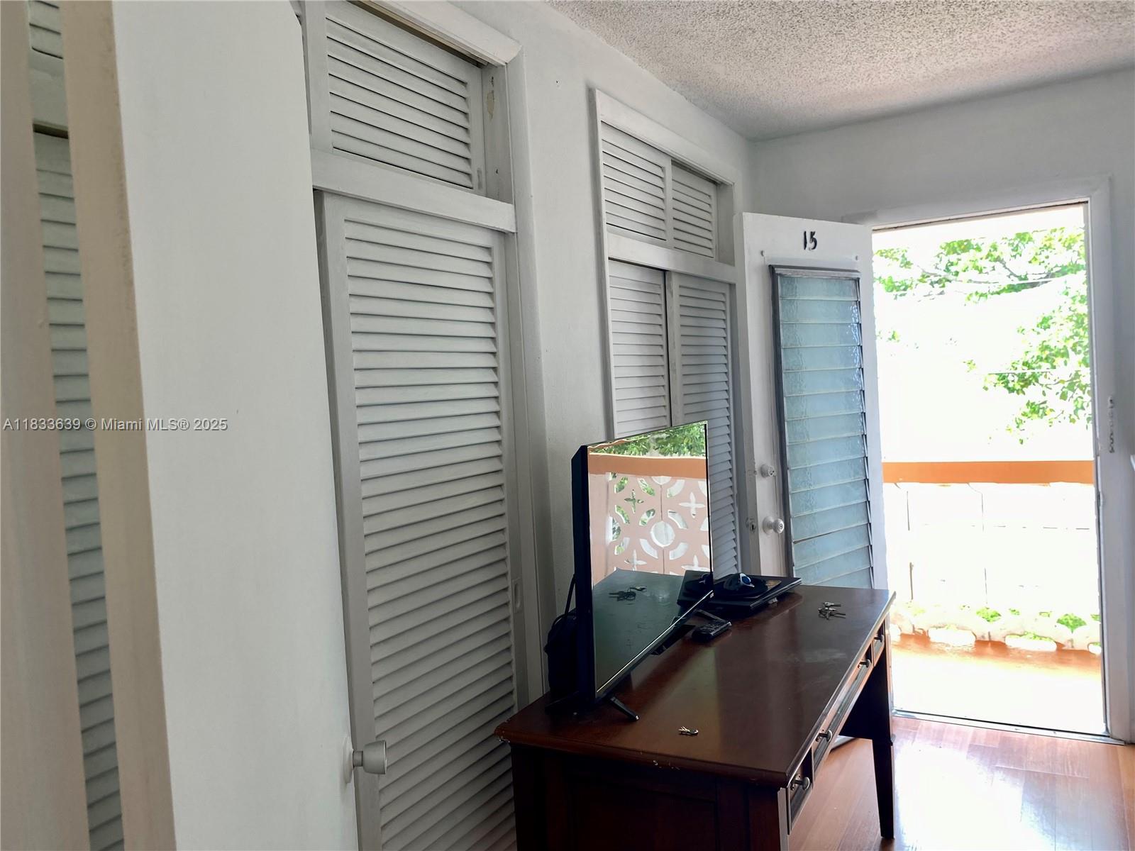 820 Sw 11th Ave 15b Property Photo 21