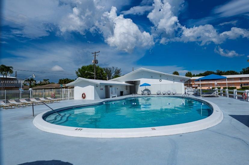 820 Sw 11th Ave 15b Property Photo 33