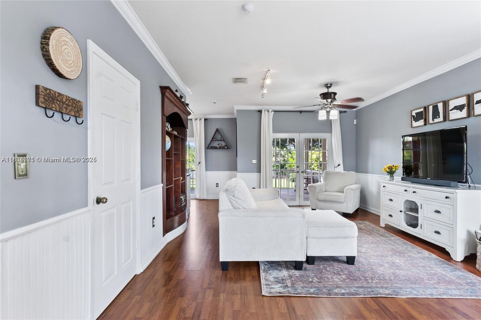 2617 Ne 41st Cir Property Photo 4