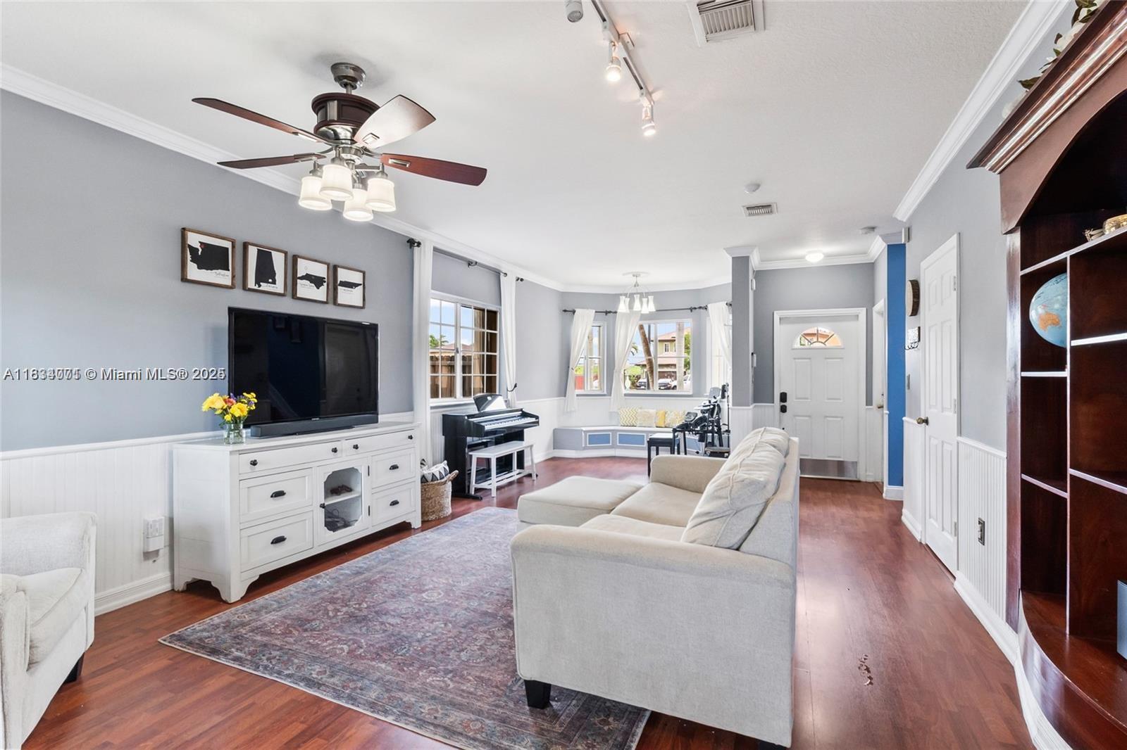 2617 Ne 41st Cir Property Photo 8