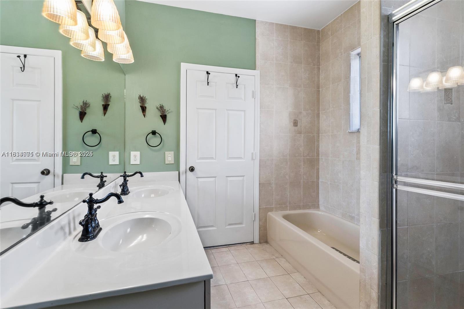 2617 Ne 41st Cir Property Photo 26