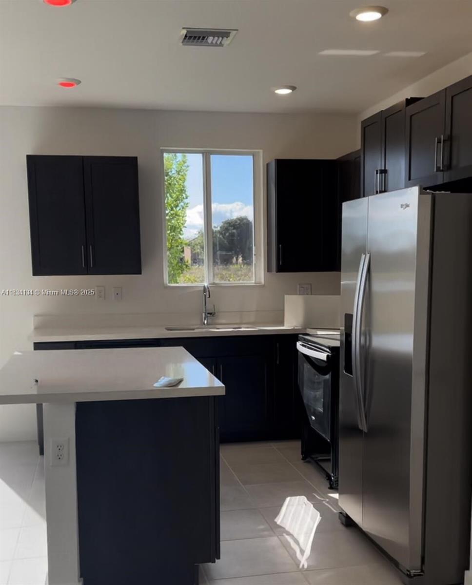 1090 Se 23rd Ave Property Photo 2