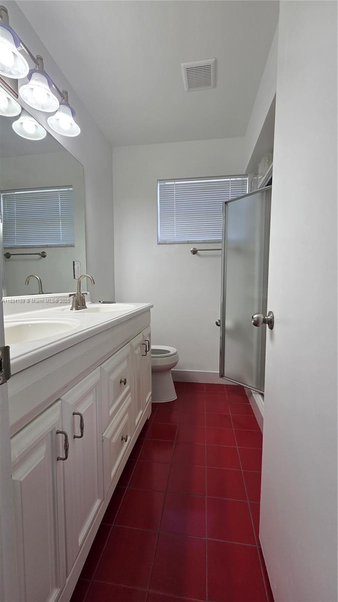 1245 Coral Ln Property Photo 26