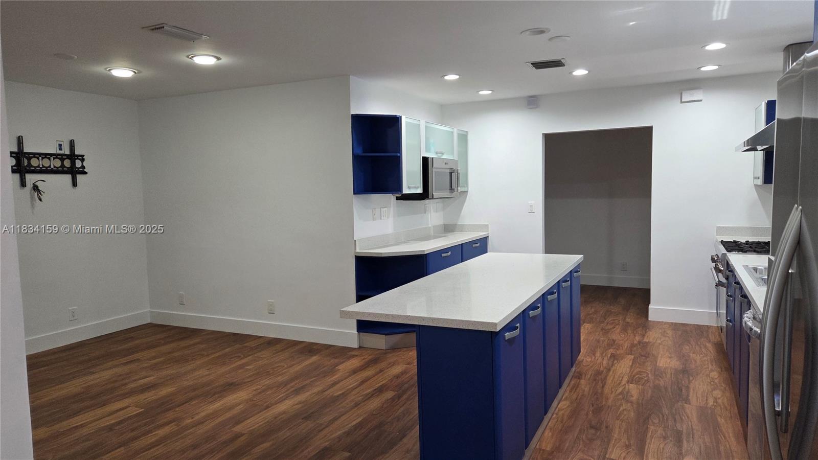 1245 Coral Ln Property Photo 37