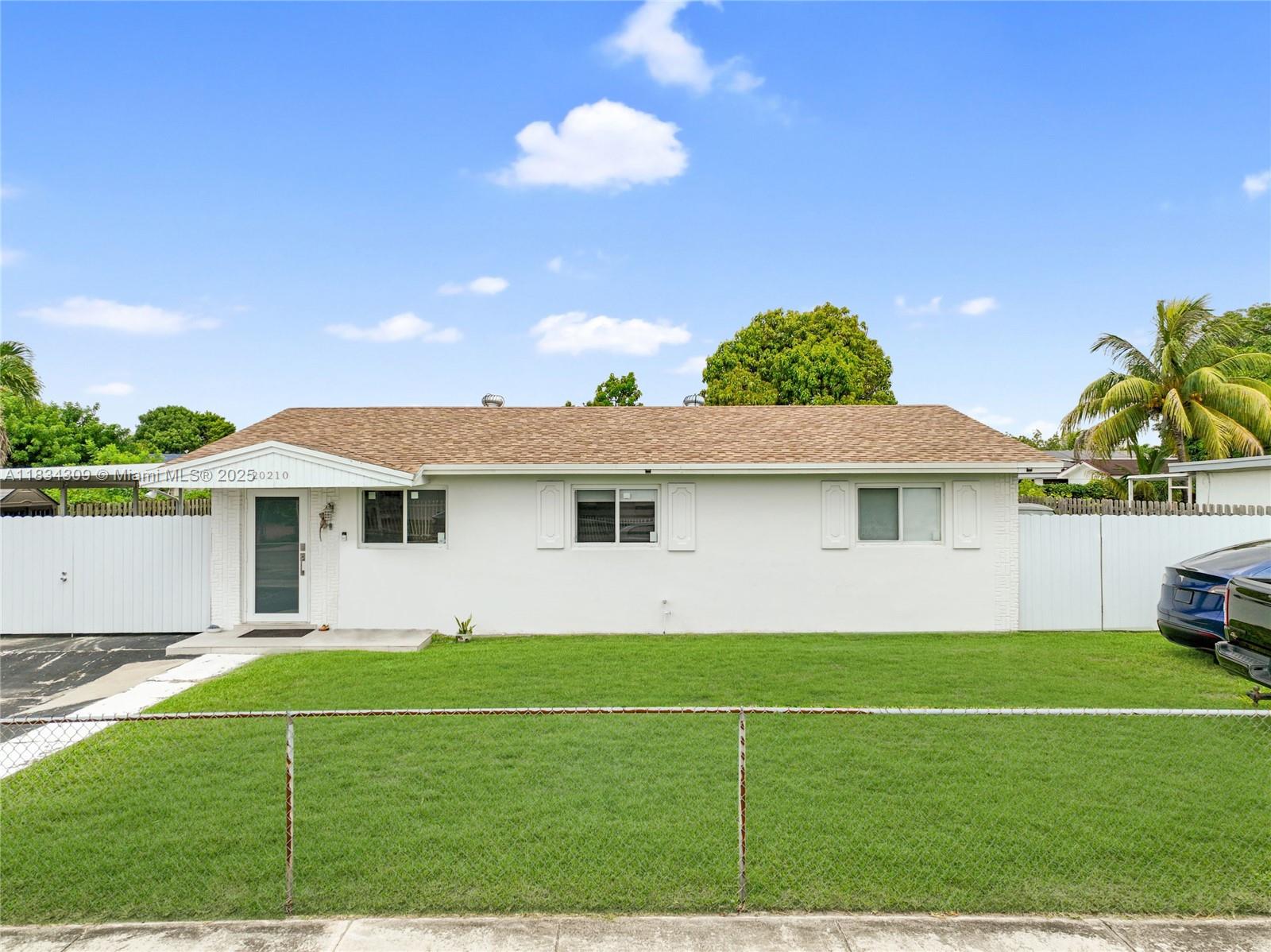 20210 Sw 112th Pl Property Photo 1