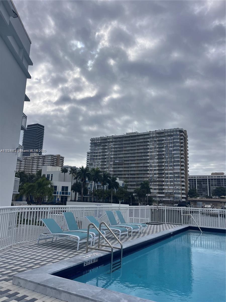 1913 S Ocean Dr 302 Property Photo 1