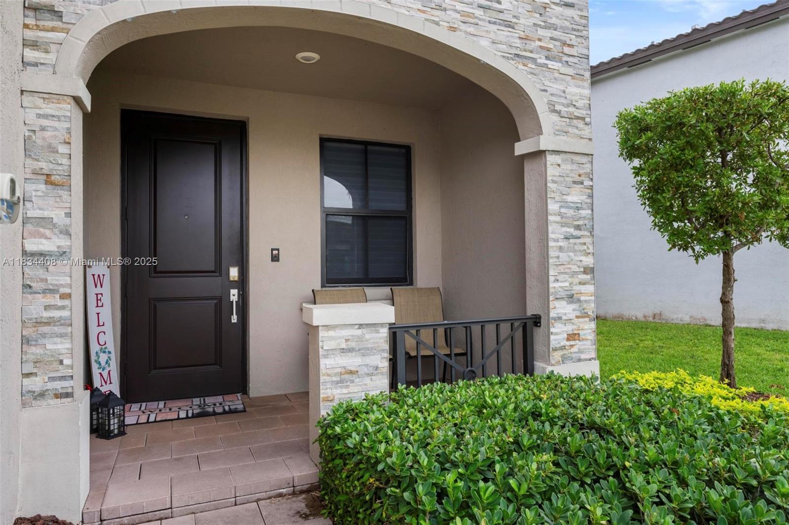 11310 Sw 254th Ter Property Photo 3