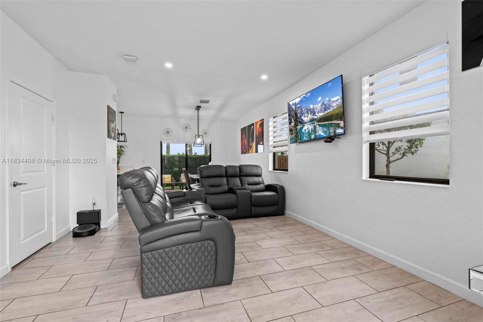 11310 Sw 254th Ter Property Photo 10