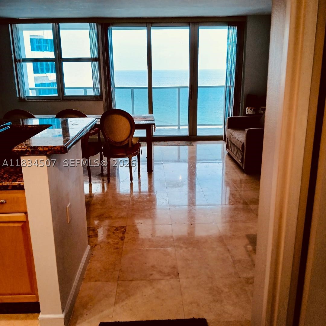 3180 S Ocean Dr 1602 Property Photo 28