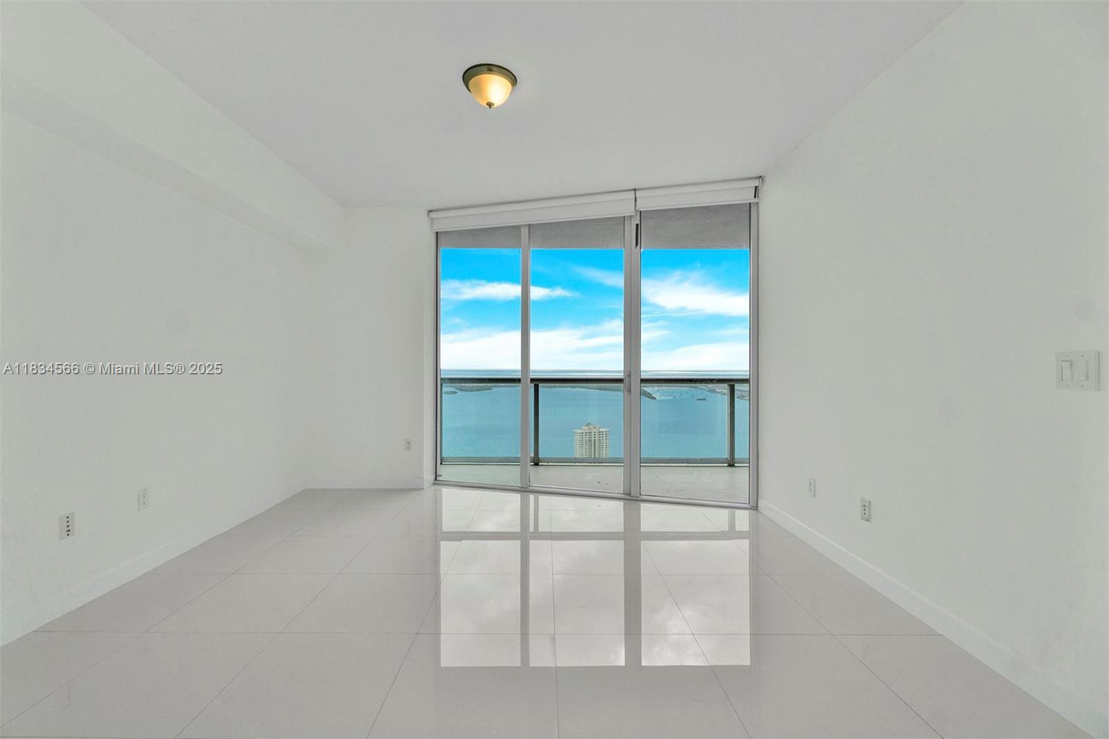 465 Brickell Ave 4505 Property Photo 15