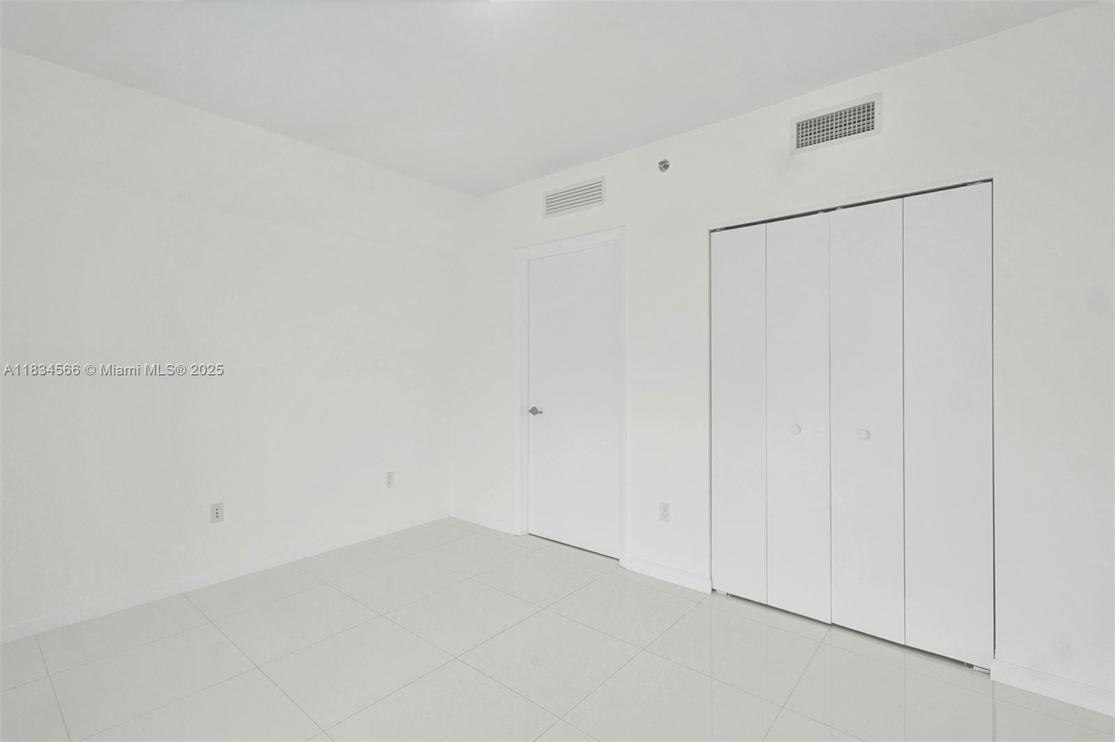 465 Brickell Ave 4505 Property Photo 17