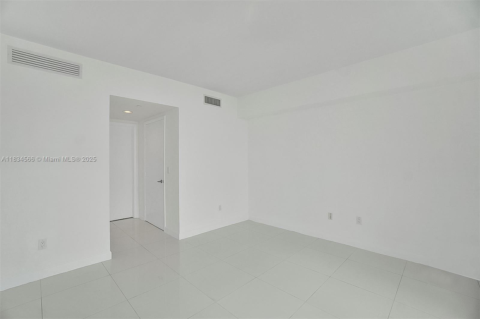 465 Brickell Ave 4505 Property Photo 18
