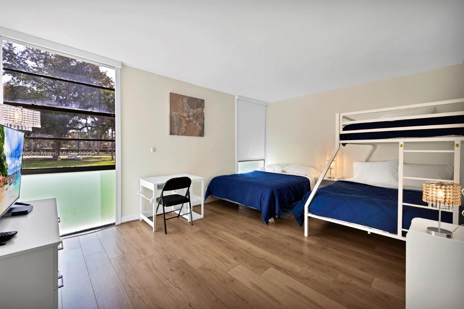 3101 N Country Club Dr 105 Property Photo 11