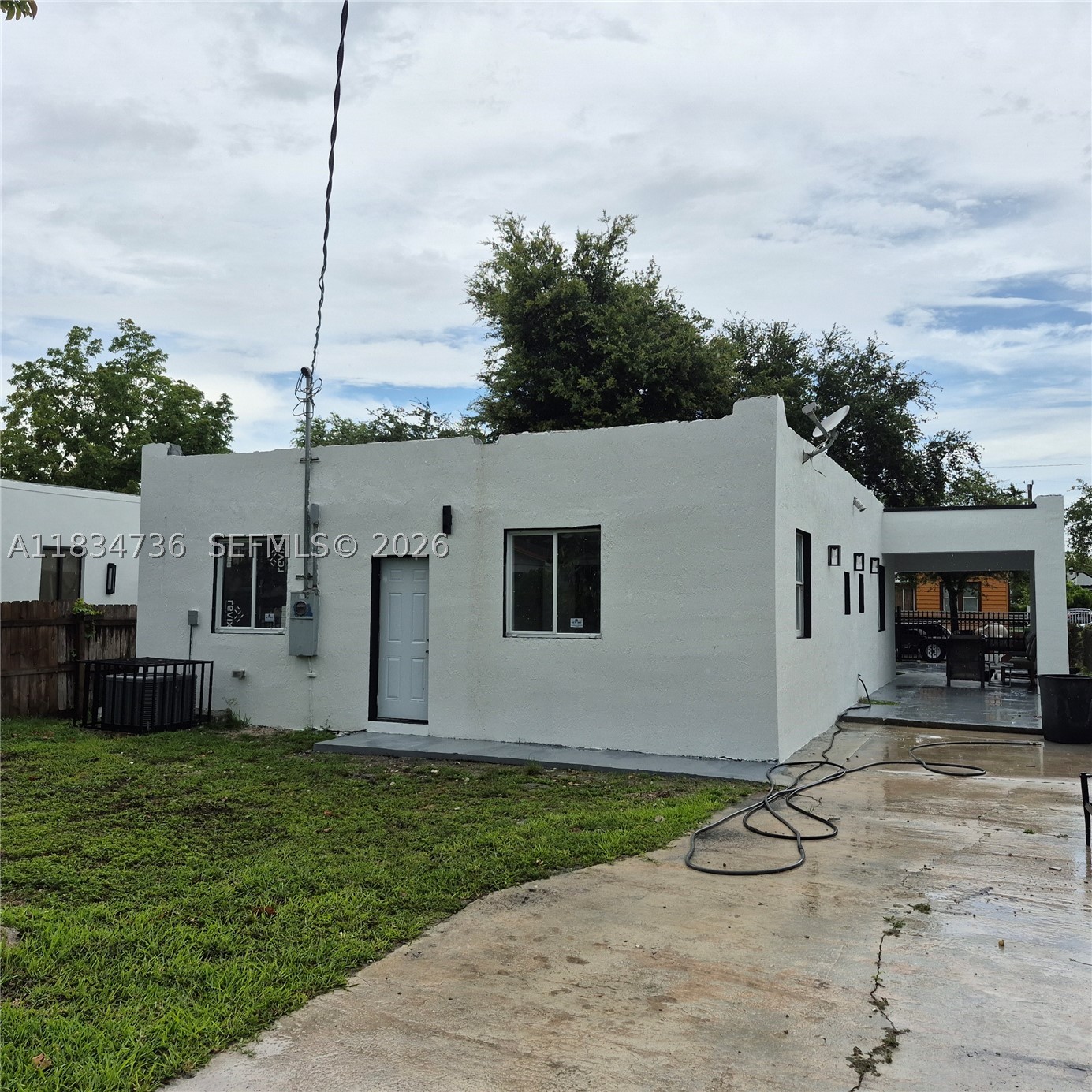 1770 Nw 44th St Property Photo 14