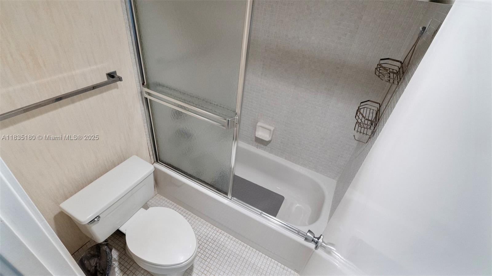 3701 N Country Club Dr 606 Property Photo 13