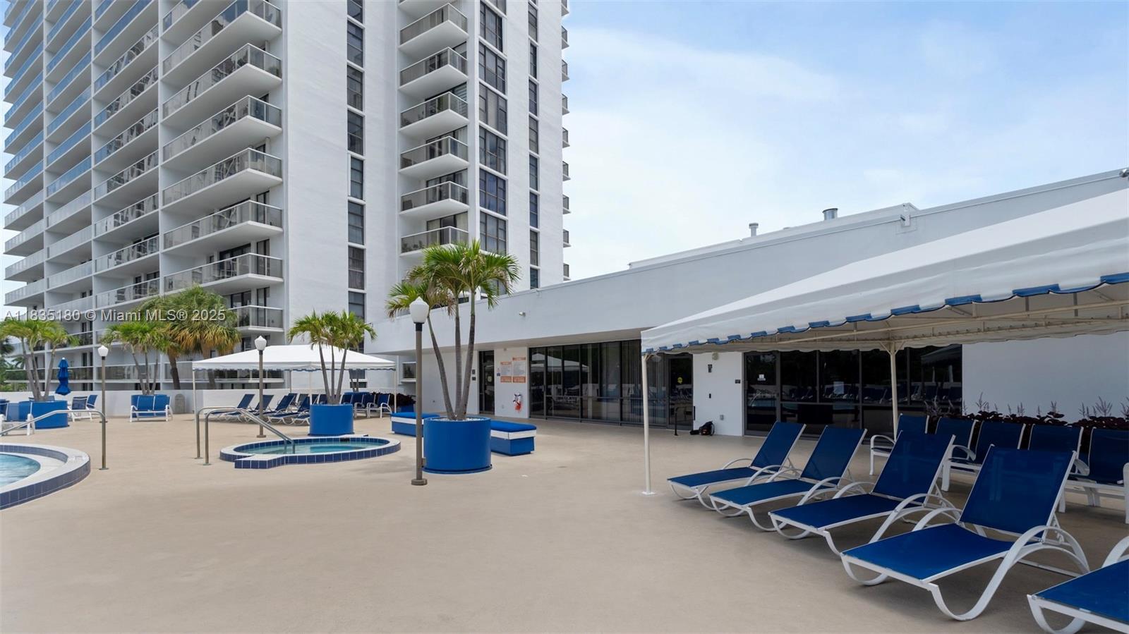 3701 N Country Club Dr 606 Property Photo 25