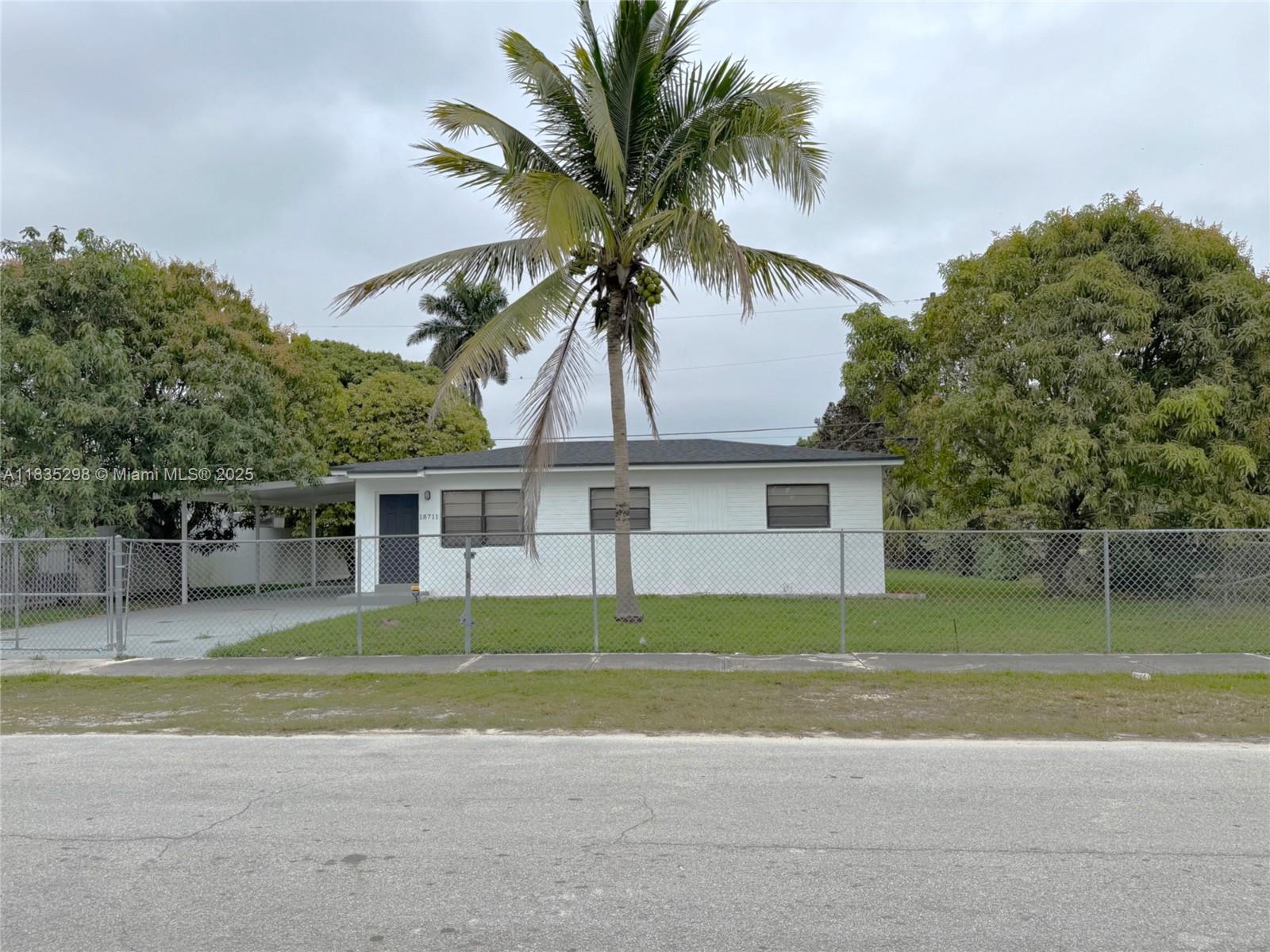 18711 SW 316th Ter Property Photo 1