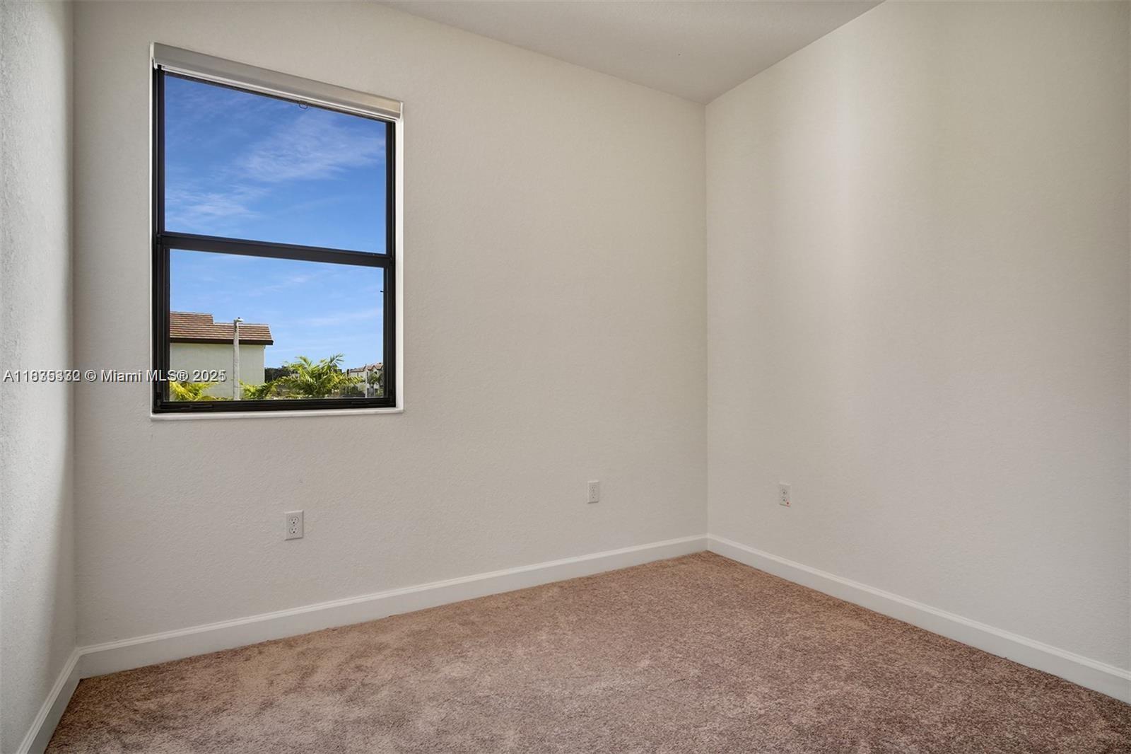 18546 Sw 2nd St Property Photo 34