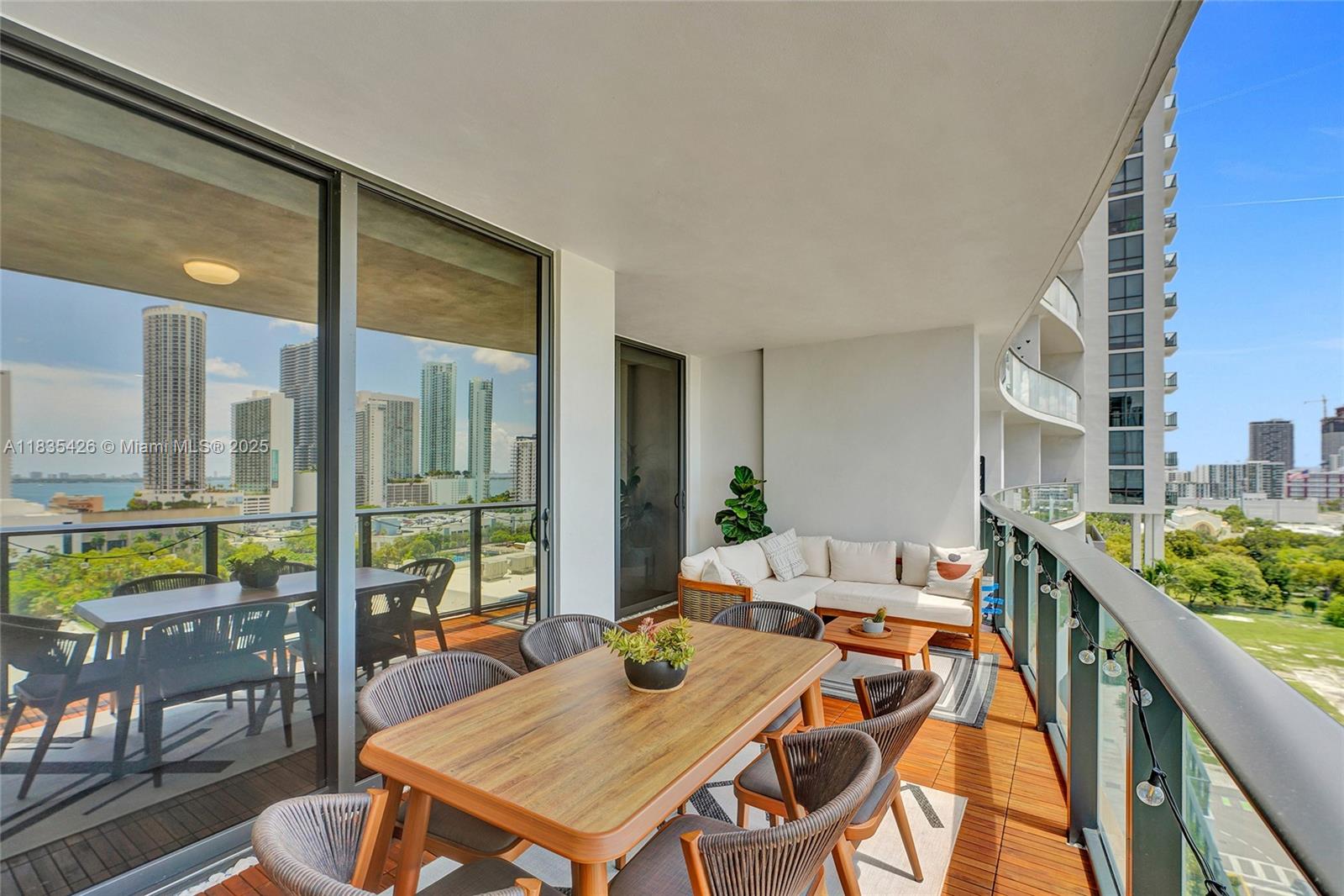 1600 Ne 1st Ave 1105 Property Photo 21