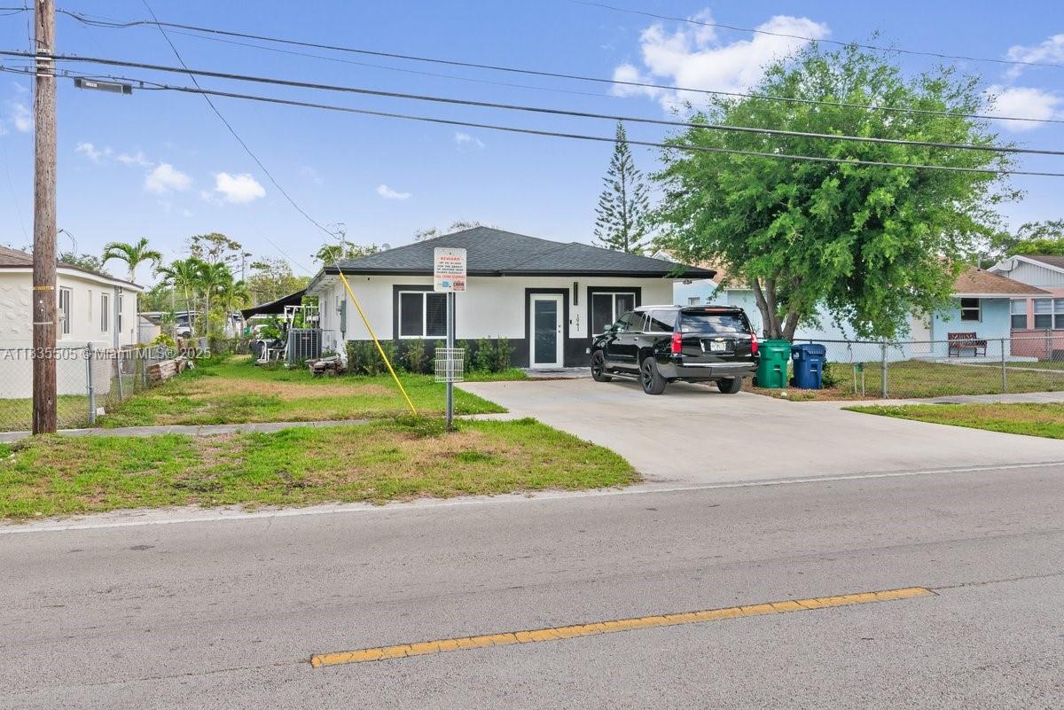 1941 Nw 151st St Property Photo 1