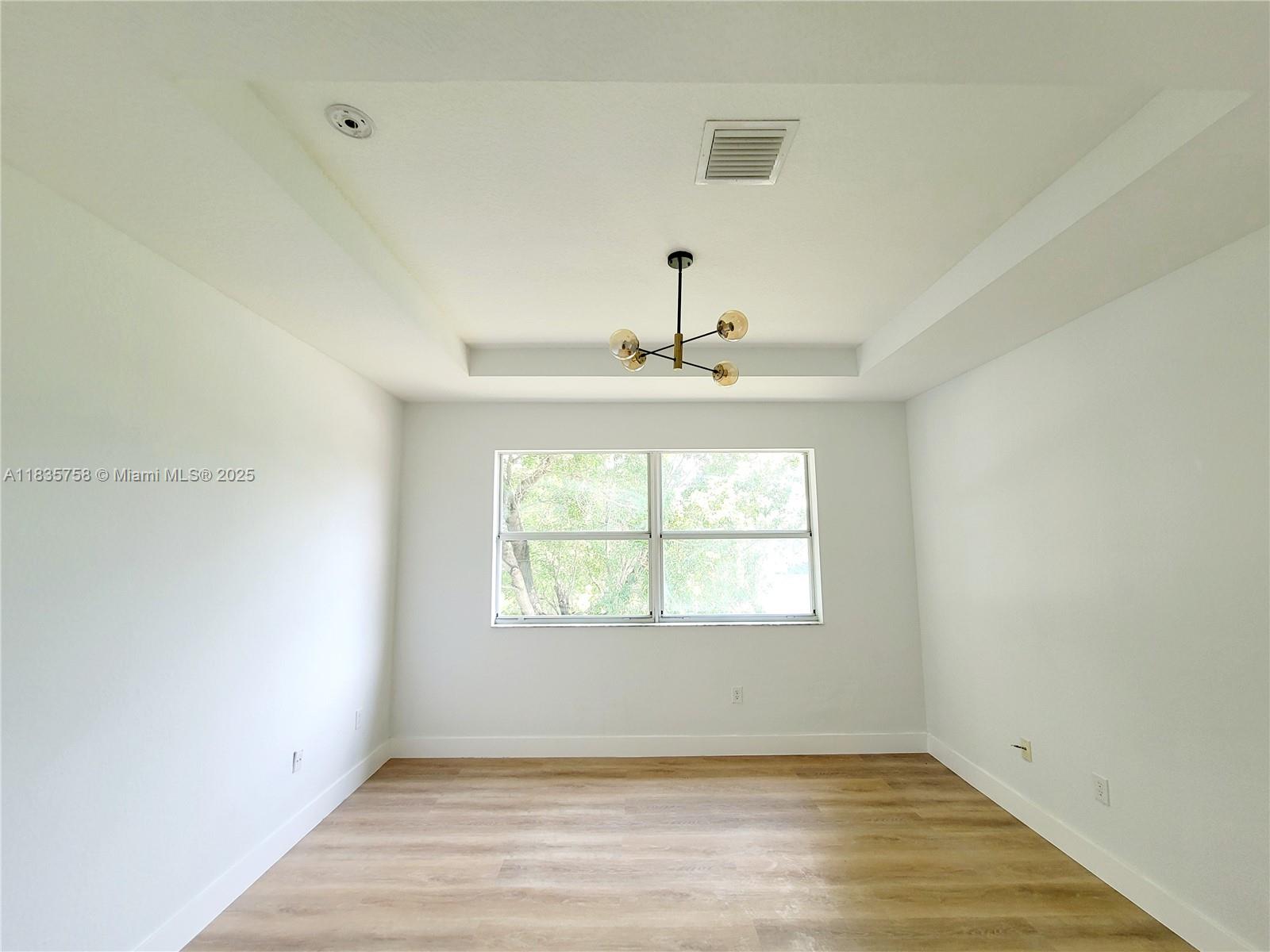 3790 Ne 9th Ct Property Photo 25