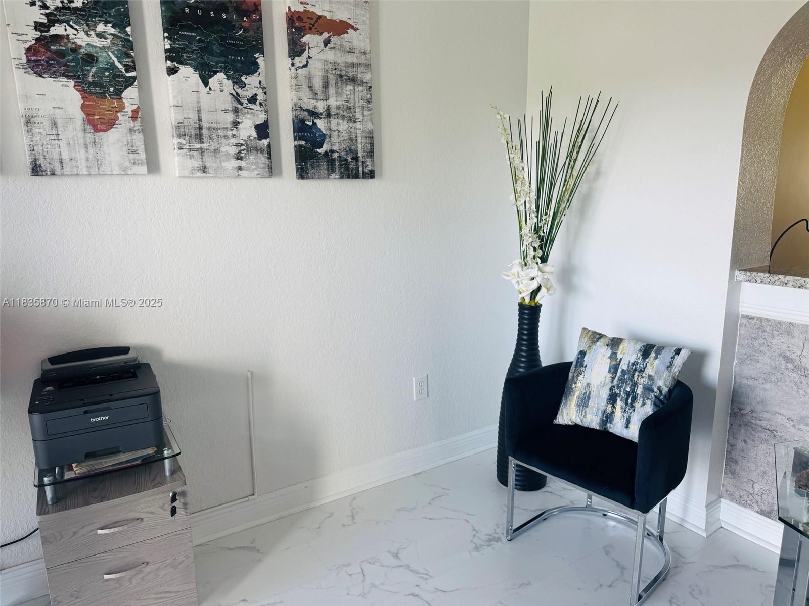 10700 Nw 66th St 414 Property Photo 4