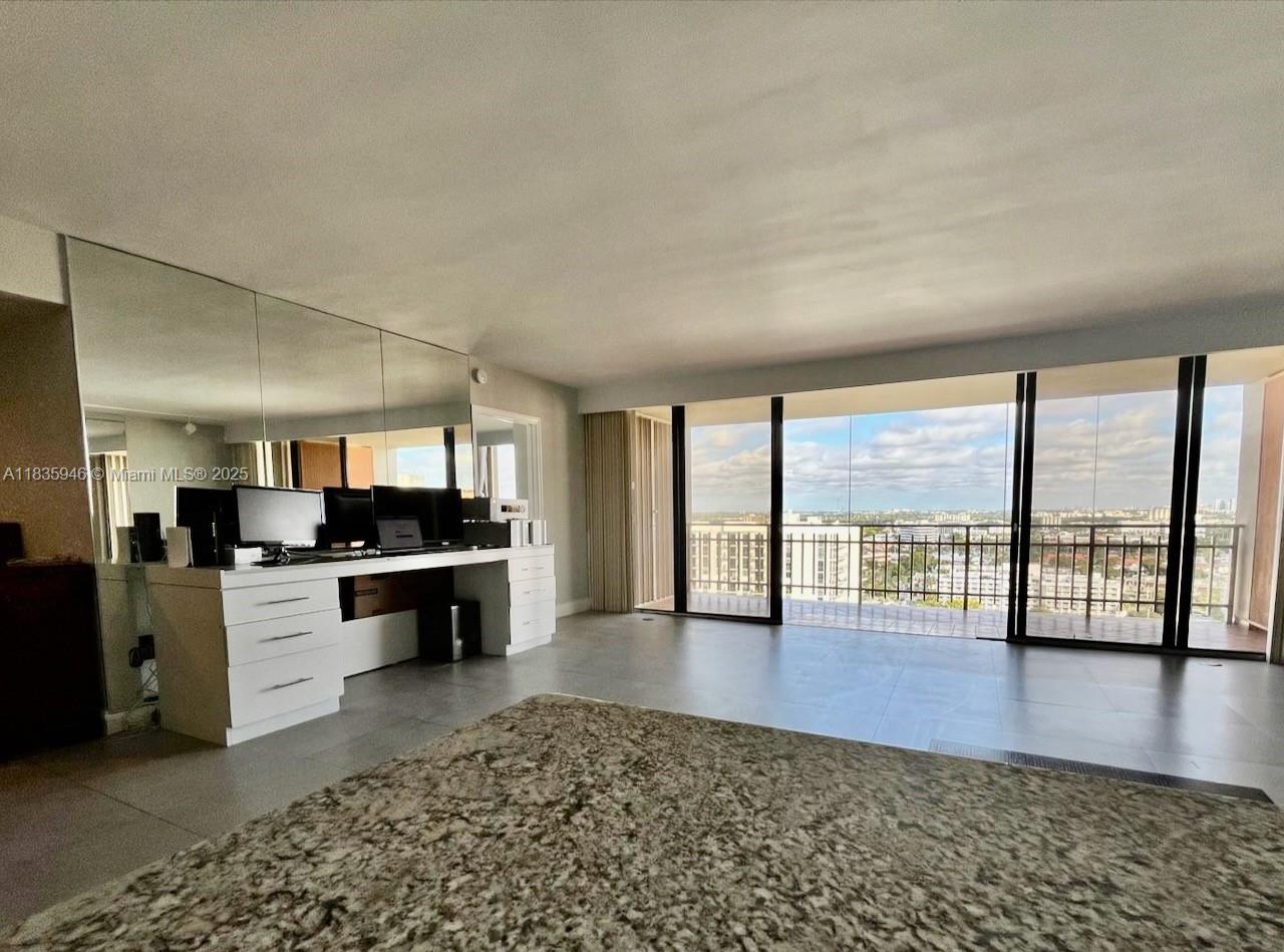 11113 Biscayne Blvd 1956 Property Photo 7