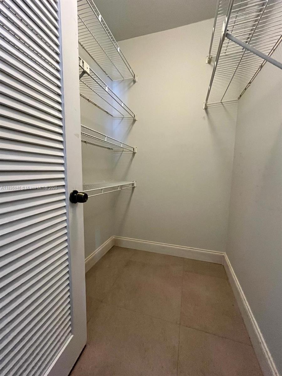 11113 Biscayne Blvd 1956 Property Photo 15