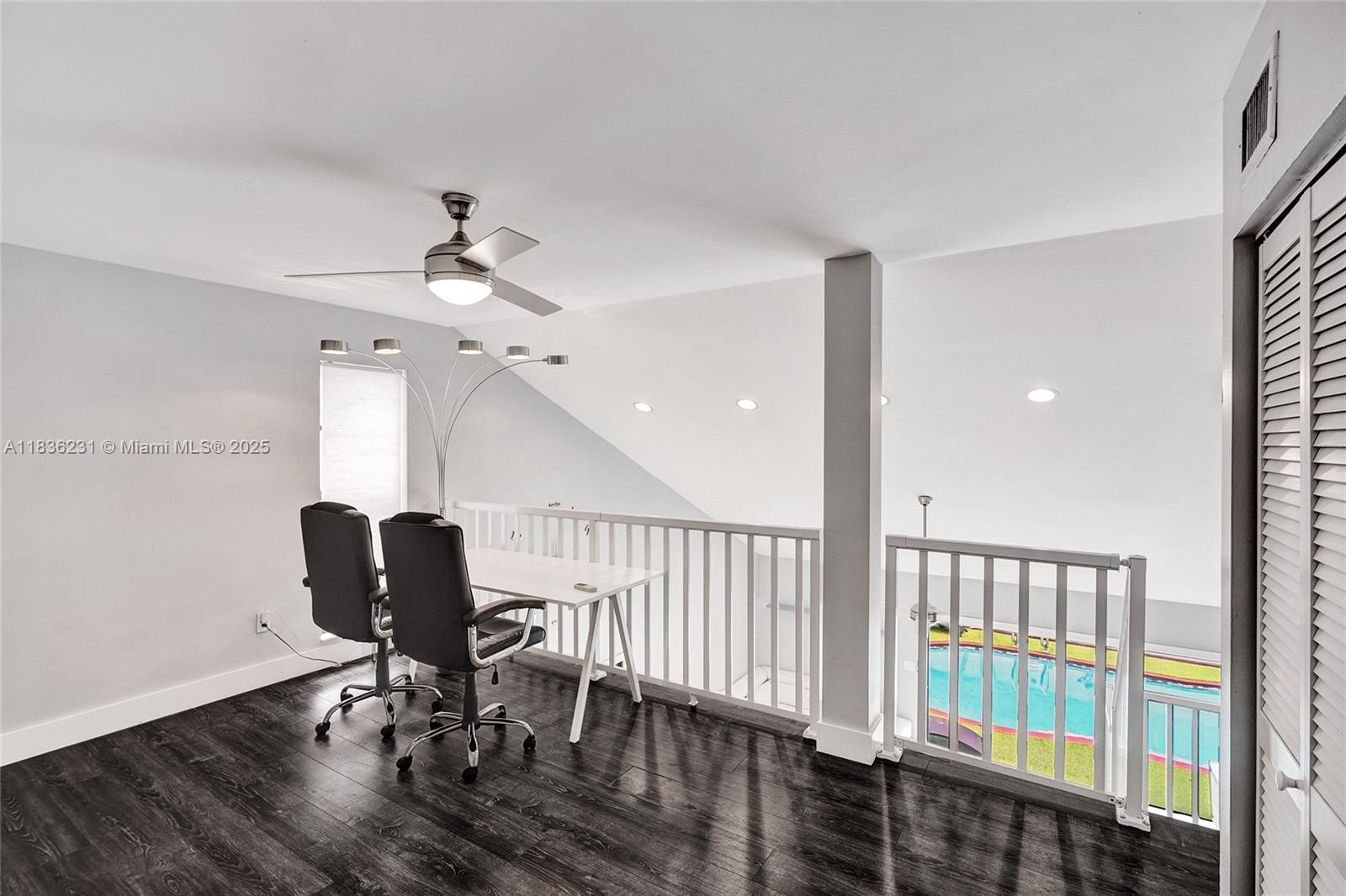 1000 Ne 204 Ln D Property Photo 23