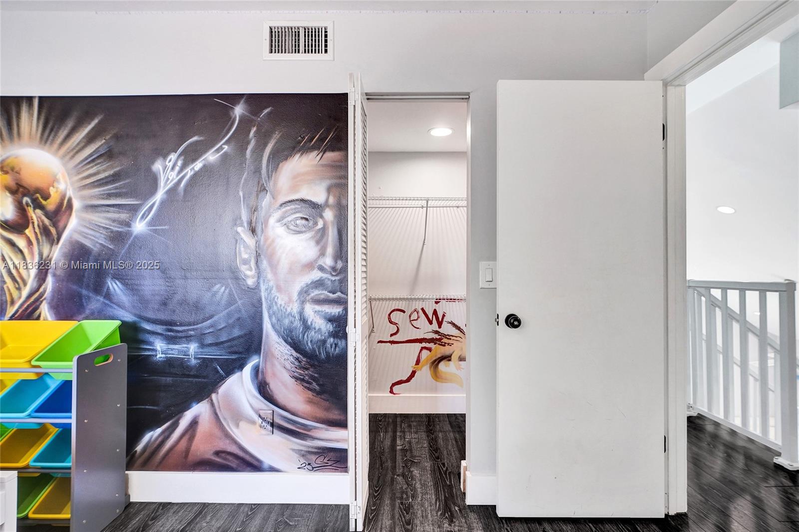 1000 Ne 204 Ln D Property Photo 37