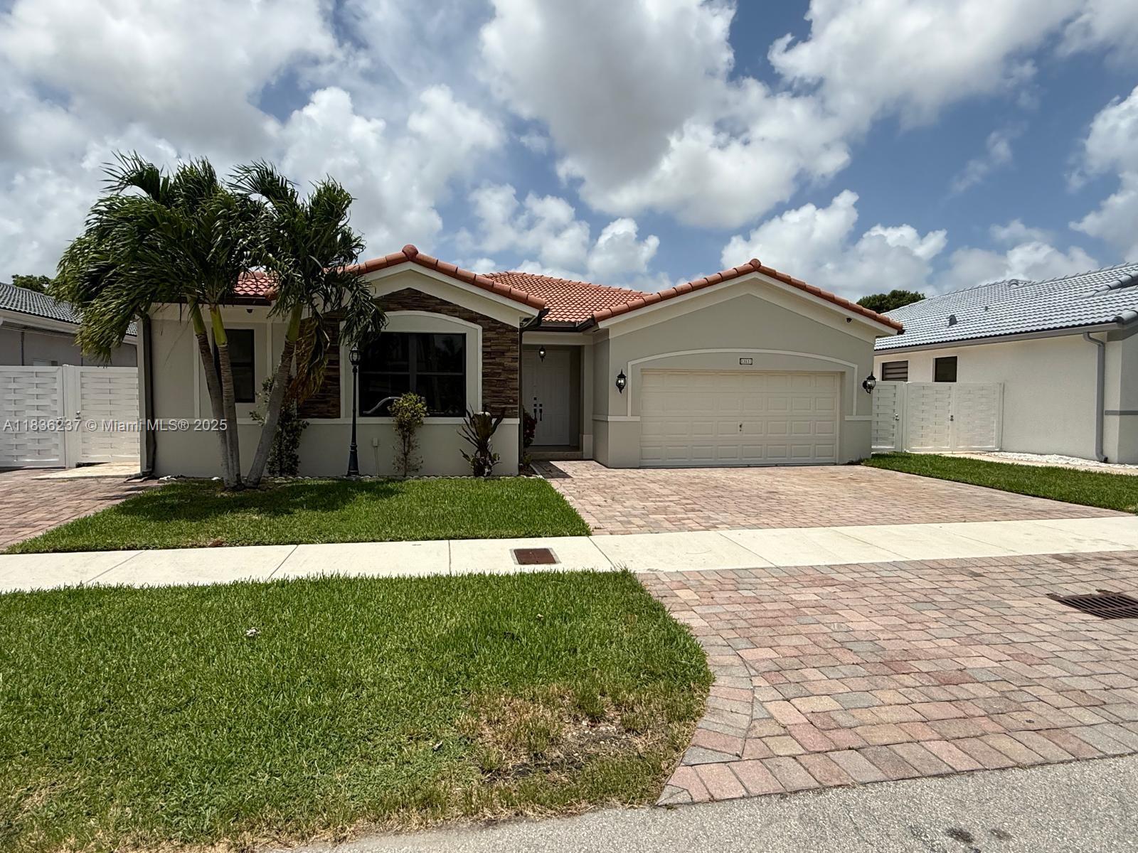 13631 Sw 272nd Ter 13631 Property Photo 1