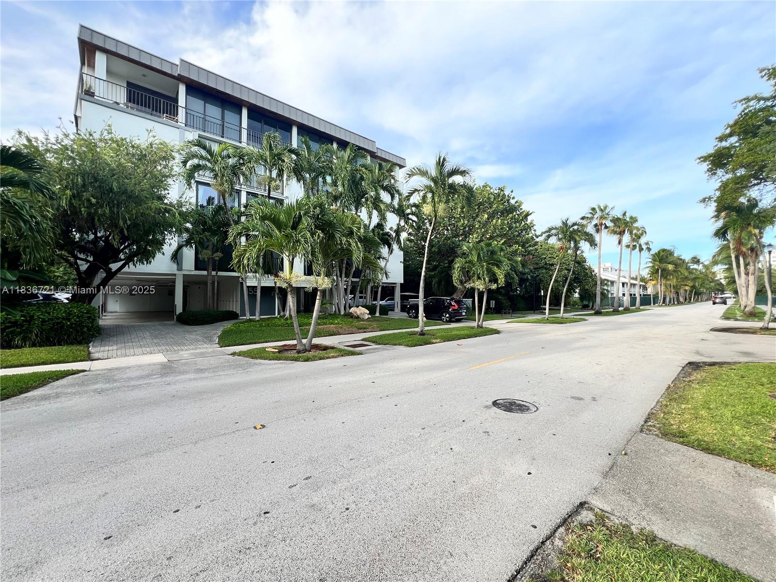 155 Sunrise Dr 3A