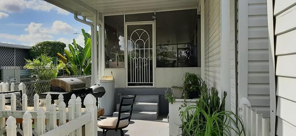 A11836880 Property Photo 1