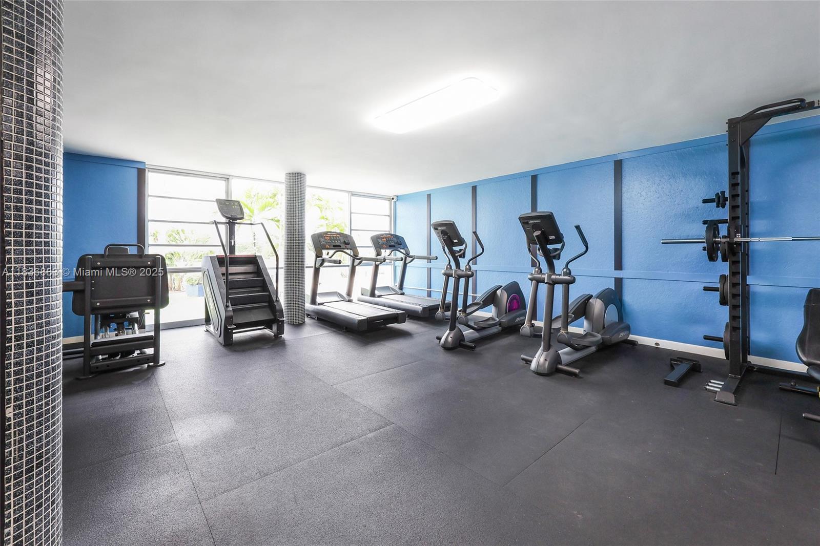 877 Ne 195th St 119 Property Photo 20