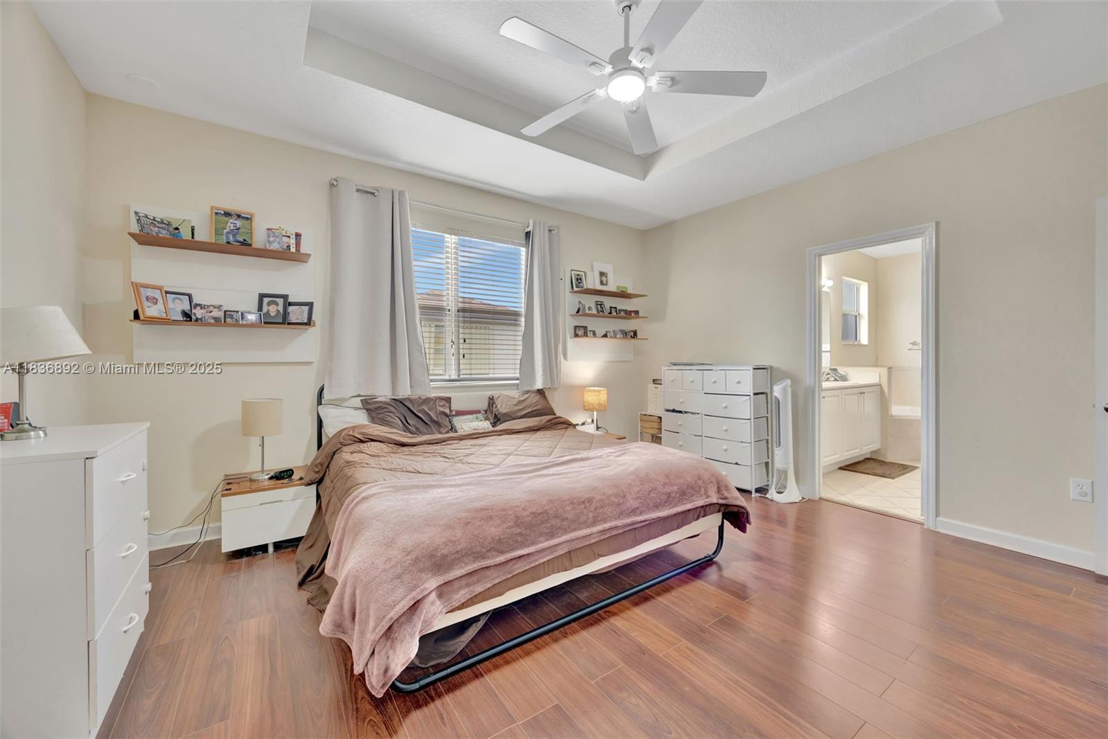 216 Ne 36th Ter Property Photo 25