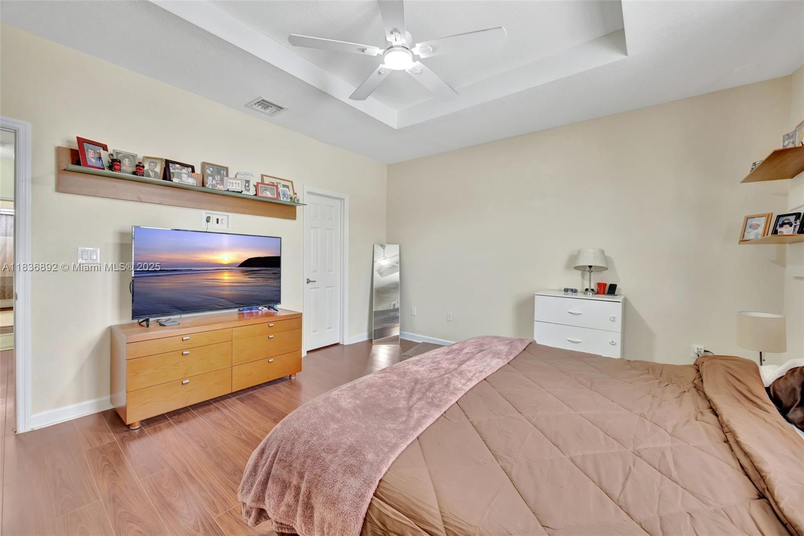 216 Ne 36th Ter Property Photo 27