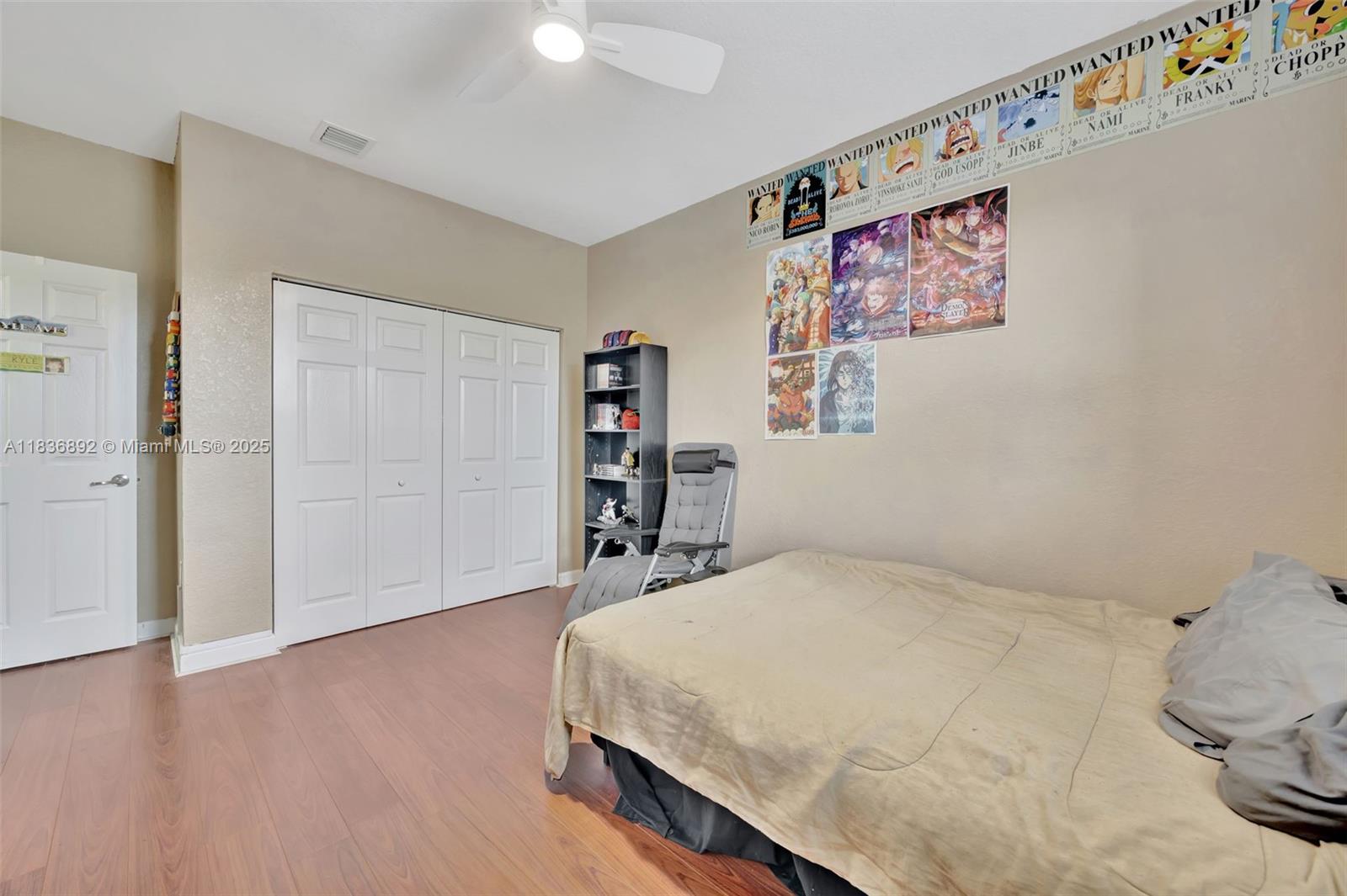 216 Ne 36th Ter Property Photo 45