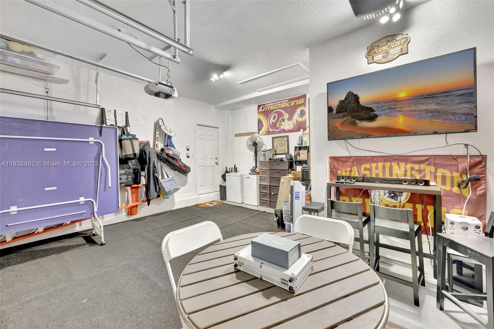 216 Ne 36th Ter Property Photo 55