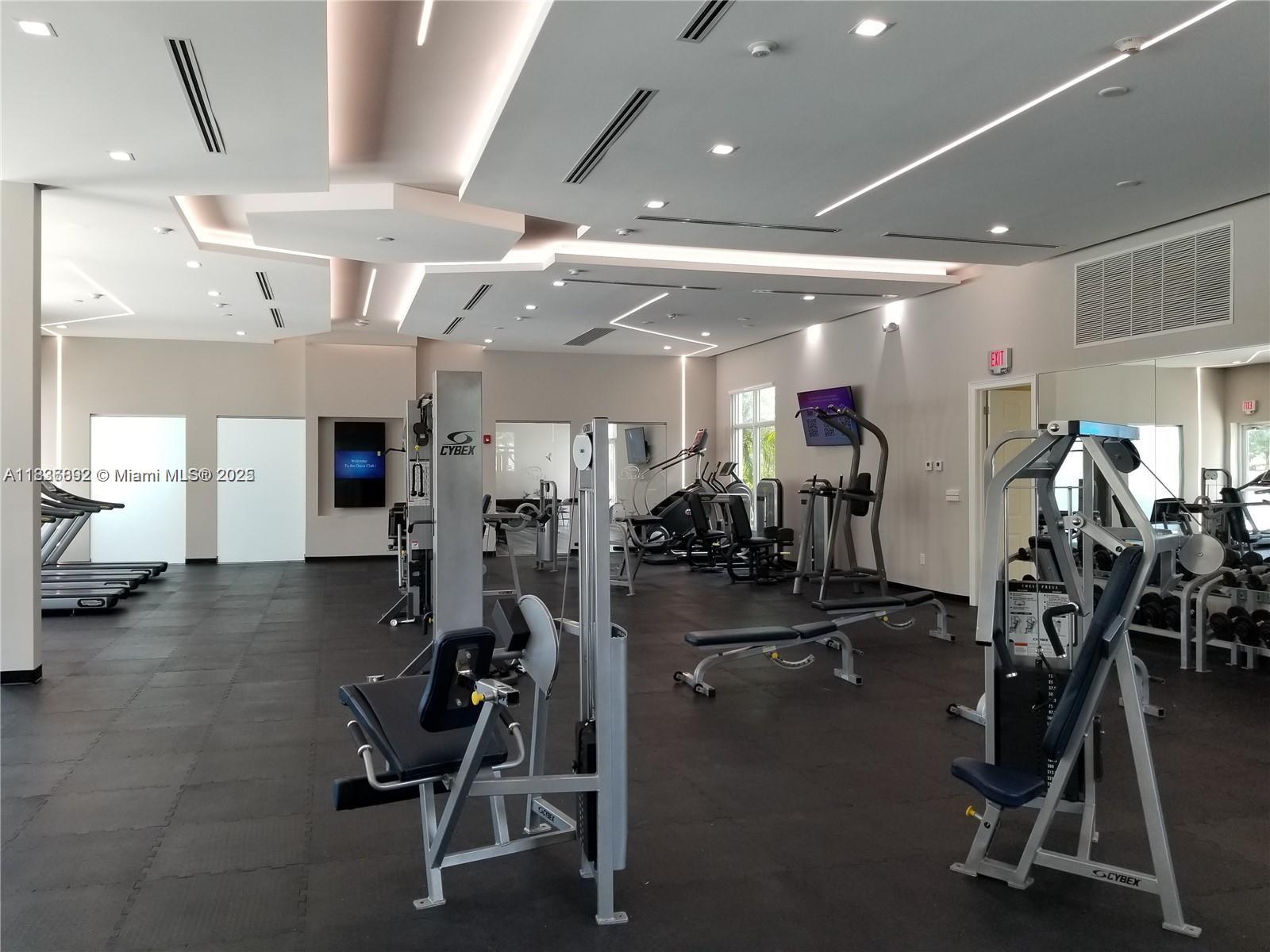 216 Ne 36th Ter Property Photo 72