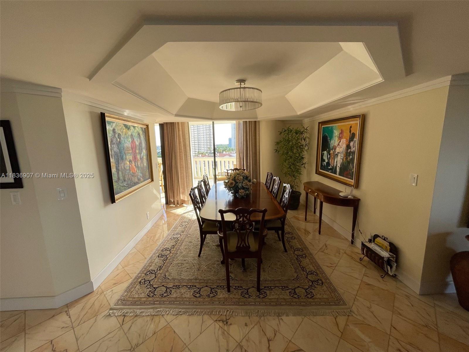 3000 Island Blvd 1103 Property Photo 8