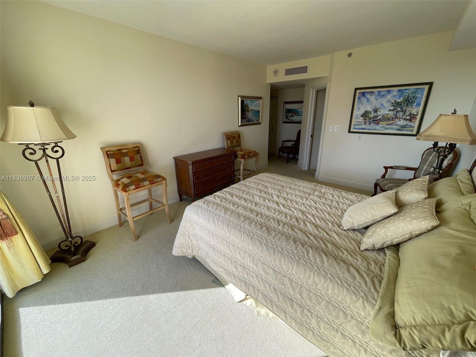 3000 Island Blvd 1103 Property Photo 24