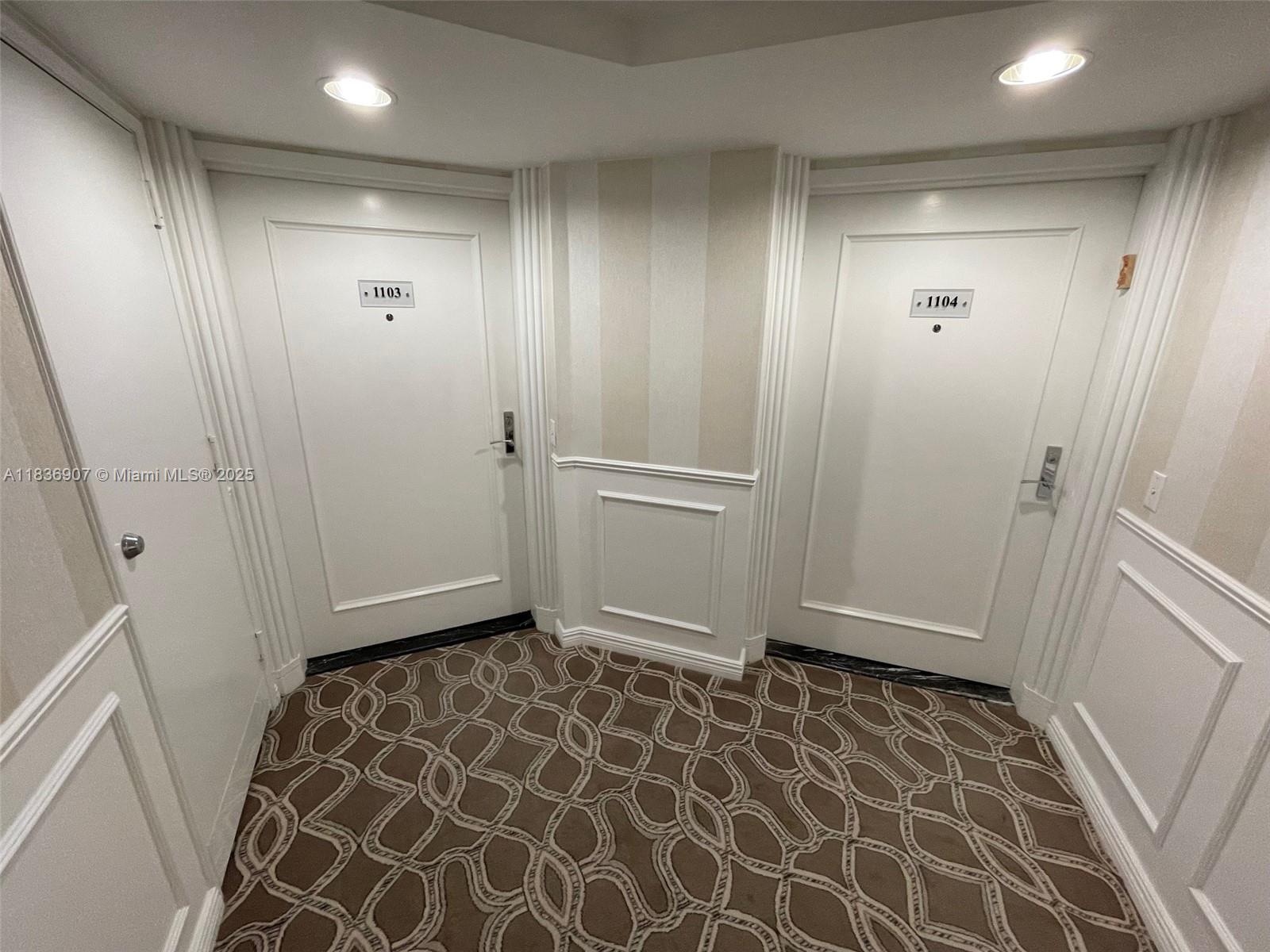 3000 Island Blvd 1103 Property Photo 37