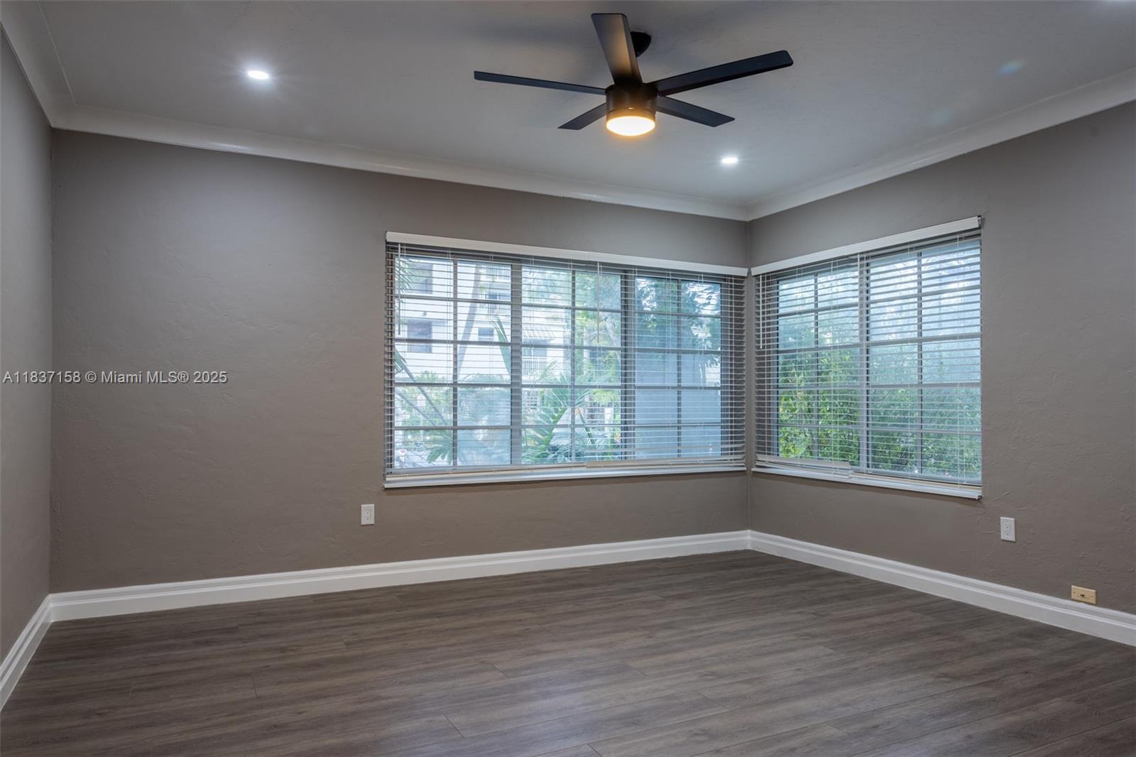 1611 Euclid Ave 5 Property Photo 1