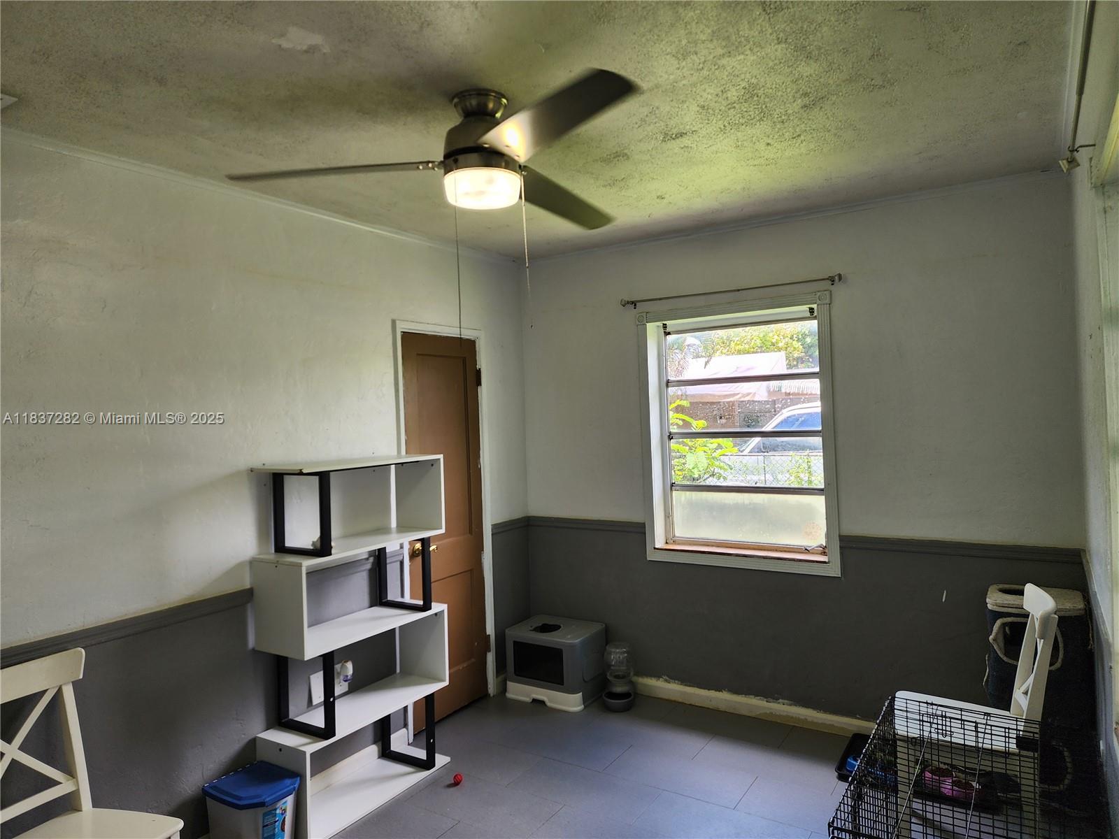 3521 E 8th Ave Property Photo 11