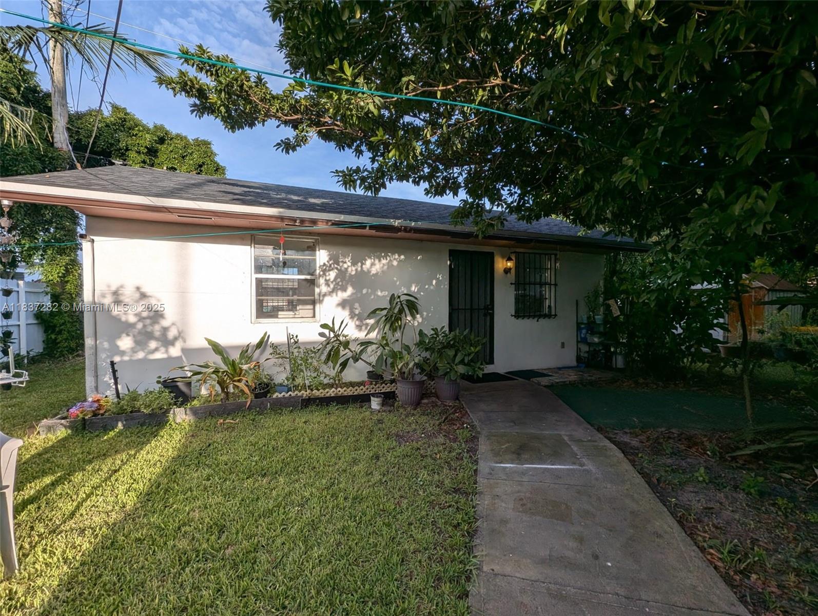 3521 E 8th Ave Property Photo 53
