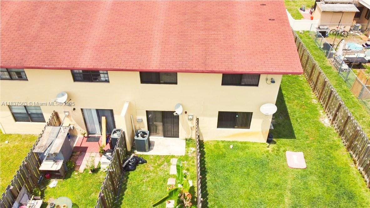 1654 Ne 151st St Property Photo 19