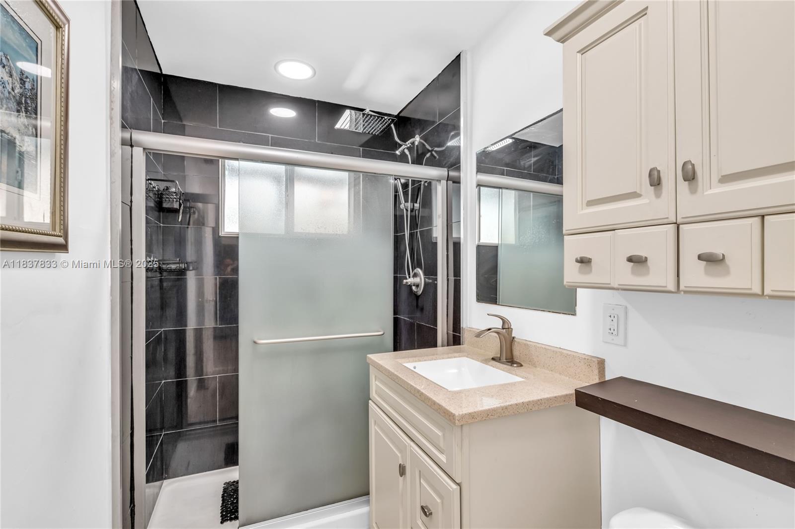 6294 Nw 17th St Property Photo 13