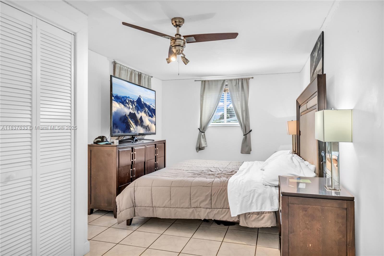 6294 Nw 17th St Property Photo 14